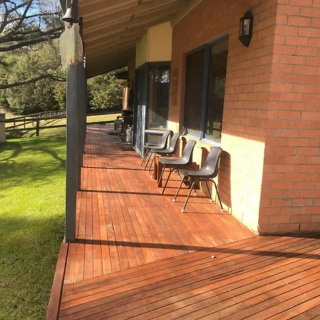 Yarrabin Retreat Apartment O'Connell Exterior photo
